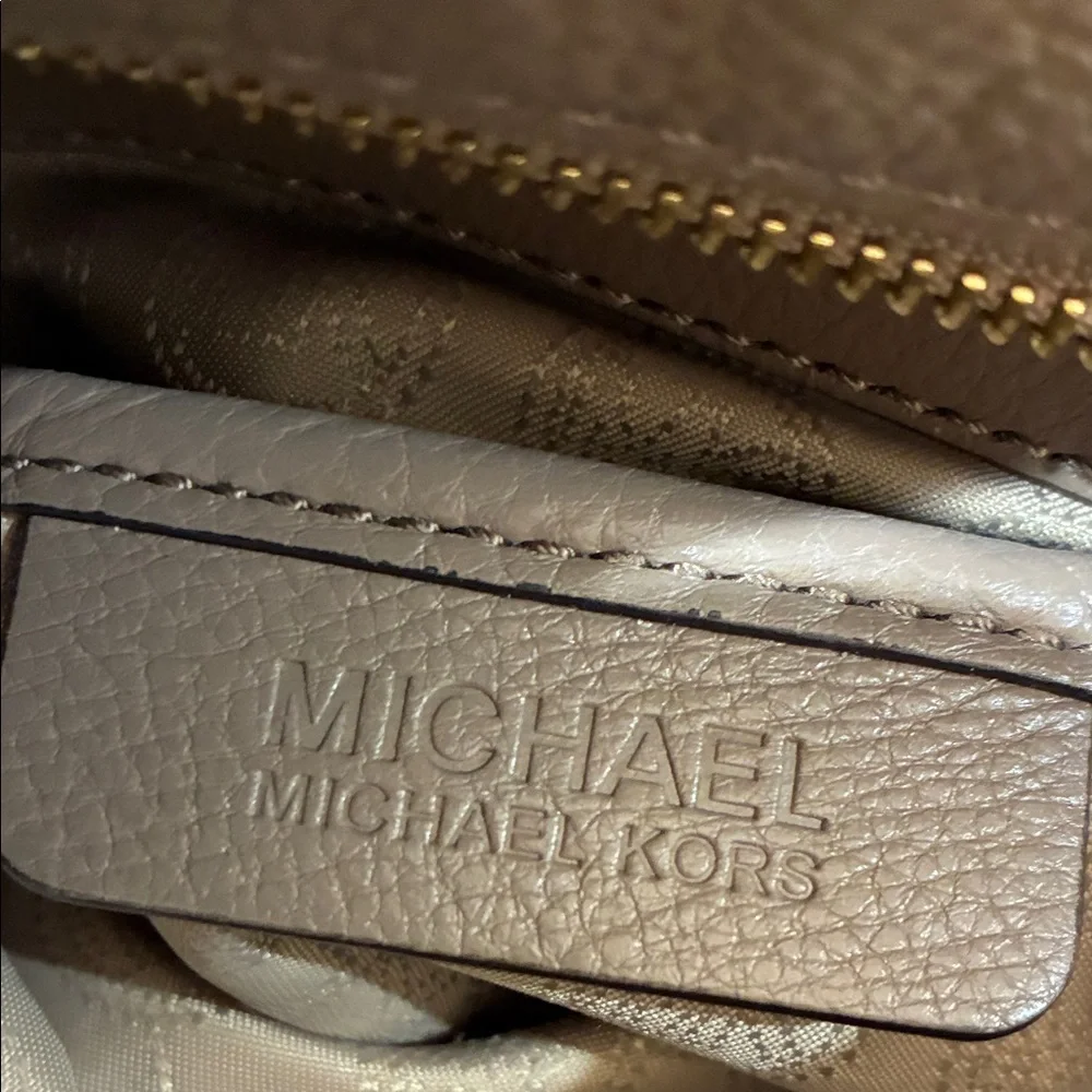 Michael Kors Taupe Leather Hobo Shoulder Bag - Picture 5 of 9